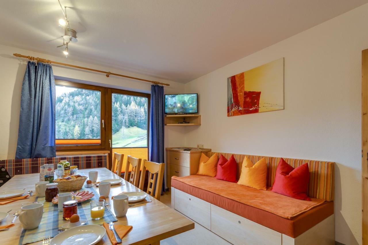 Haus Berthold Apartamento Sölden Exterior foto