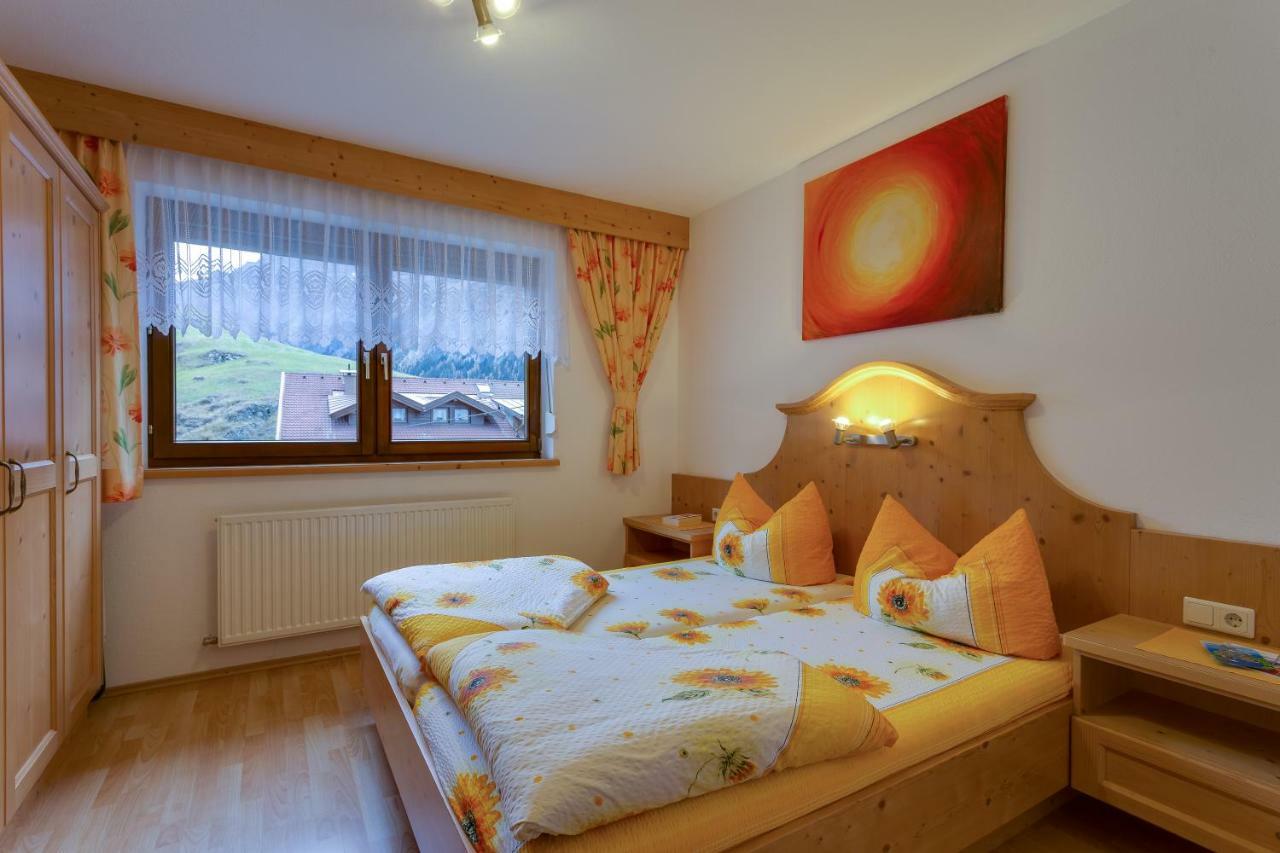 Haus Berthold Apartamento Sölden Exterior foto
